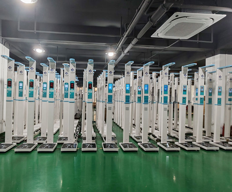 上禾便攜式身高體重秤，機(jī)身可折疊